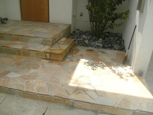 玄関乱張り工事