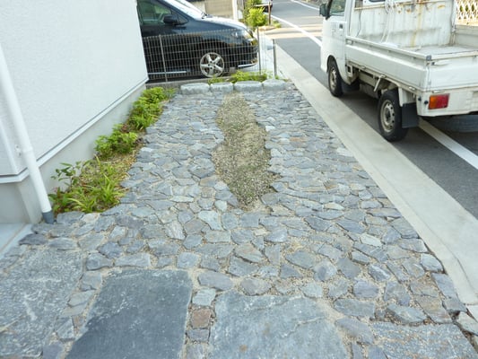 グリ石　床張り