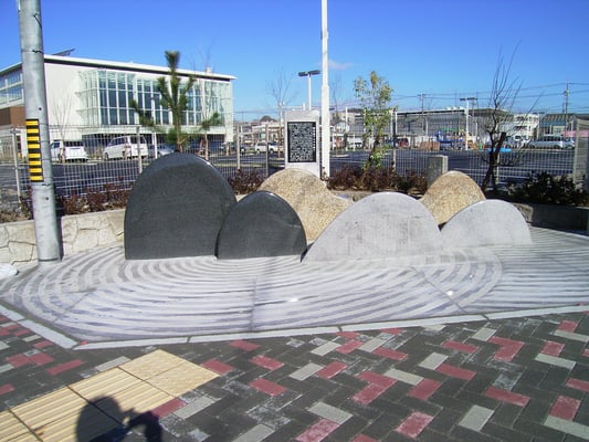 岡崎市　元気館モニュメント工事