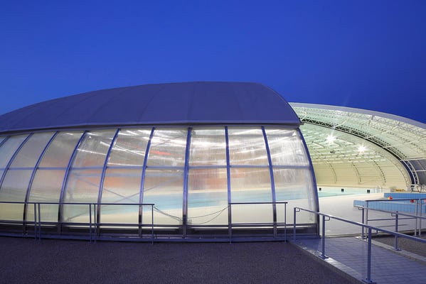 Bardage cintré polycarbonate VITR'AZUR