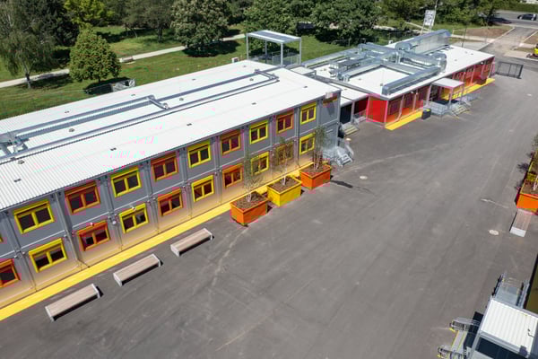 Dreikönigsgymnasium Interimscontainer, Luftbild