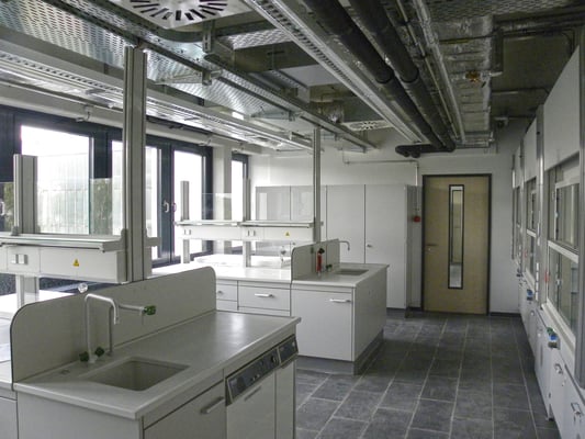 Erweiterungsneubau Gebäude 21, "Institut für Materialphysik im Weltraum", DLR, Köln, Laborraum