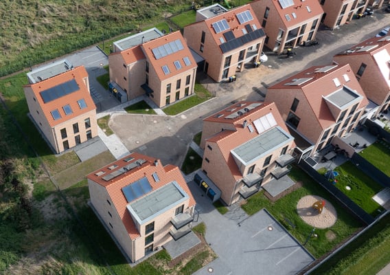 405 Neubau von 4 geförderten Wohnhäusern im Pater-Prinz-Weg in Köln-Rondorf, Vogelperspektive