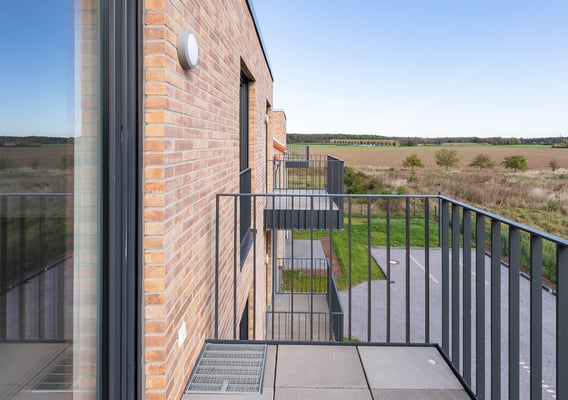 405 Neubau von 4 geförderten Wohnhäusern im Pater-Prinz-Weg in Köln-Rondorf, Blick vom Balkon