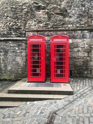 Edinburgh Château, Téléphone Maison :-)