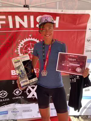 ich wurde reichlich beschenkt, weil ich Overall 16te und als erste Frau ins Ziel kam