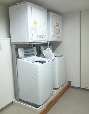 市谷寮 (女子寮) 洗濯室