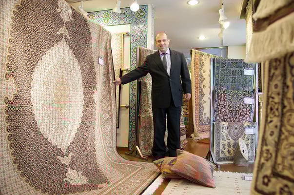 ペルシャ絨毯専門店