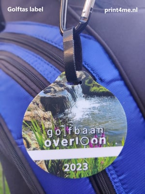 golfbag-with-hangtag