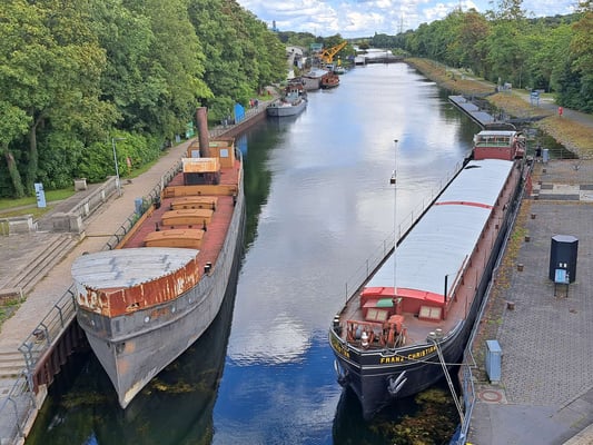 Oberwasser des  Historischen Schiffshebewerks Henrichenburg von 1899 (© 13.09.2025 Andy R.)