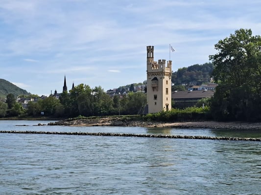 Binger Mäuseturm in Bingen am Rhein (© Andy R. 20.09.2025)