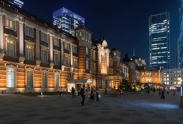 Der alte Bahnhof von Tokio.