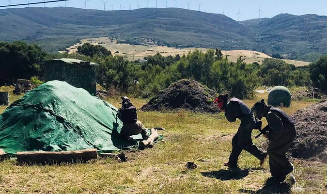 Jugar una partida de paintball TARIFA