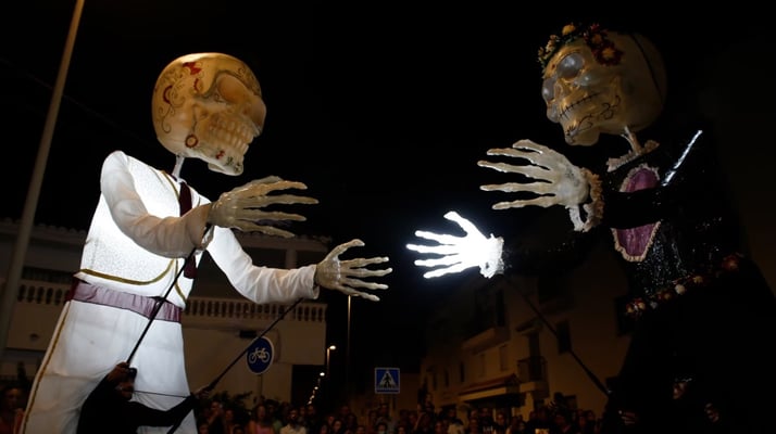 cabalgata de catrinas para pasacalles en Algeciras
