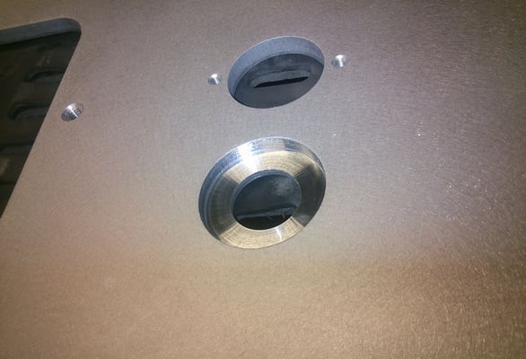 Pièce percée et fraisurée