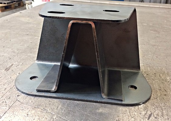 Support buté équerre en acier S235, épaisseur 3 mm