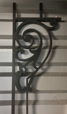 Partie d’un garde-corps pour fenêtre en acier, épaisseur 15 mm 