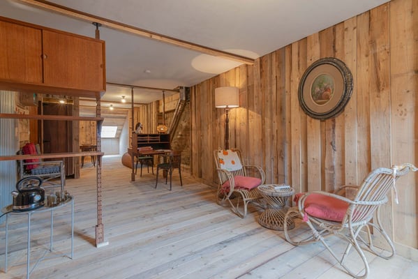 Altitude 445 - Le repos du Nomade - Espace bois