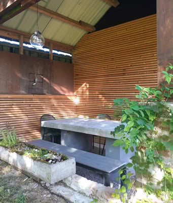 Altitude 445 - La Chouette s'amuse - Overdekt terras