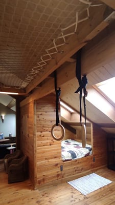 Altitude 445 - La Chouette s'amuse - Hut "chouette rêve"