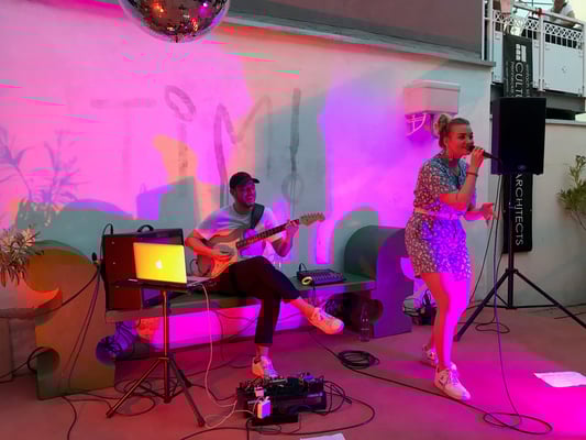 LORI (Laura Lato) Konzert im Weinhaus Moser