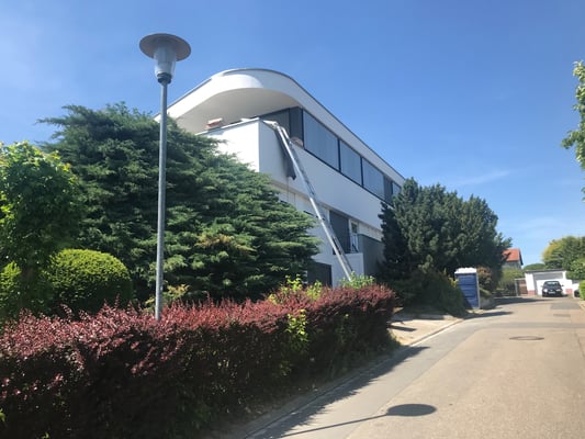 Aufstockung auf einen 60er Jahre Bungalow