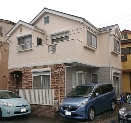 施工後（一新した幕板が際立ってますね！）上の色／SR405・下の色／SR-402