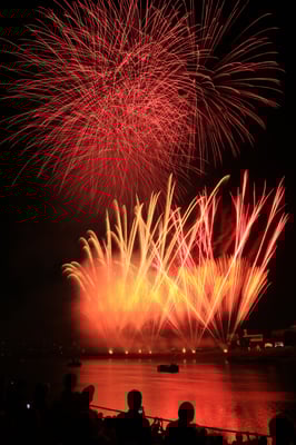 入選：川面を赤く染めて：天野修