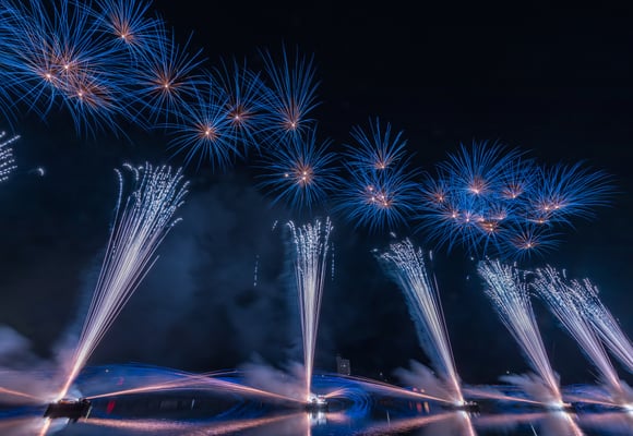 特選１席　縦横に飛び交う閃光　伊東弘素 様