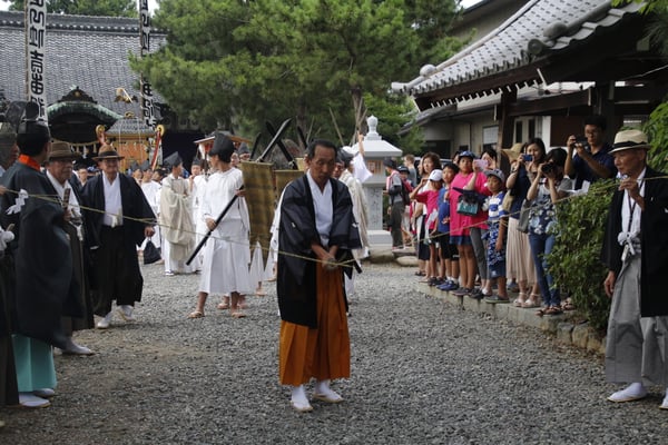 入選：頼朝行列スタート：中村靖彦