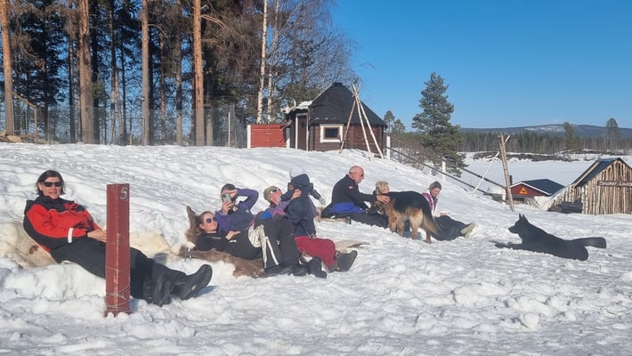 Winter Paradies, Schnee und Sonne pur in Lappland