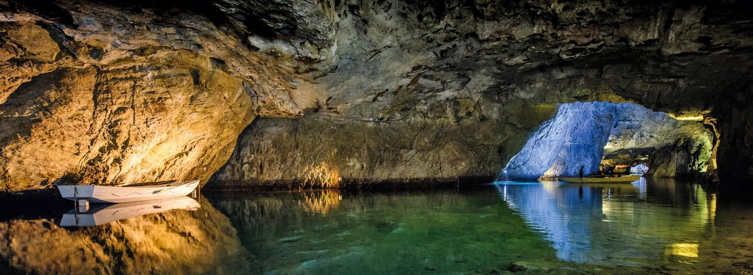 ©Lac-Souterrain-de-Saint-Léonard