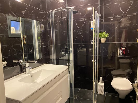 2ème salle de bain douche