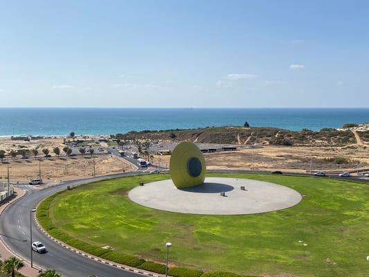 Rond point "L'oeil du soleil"