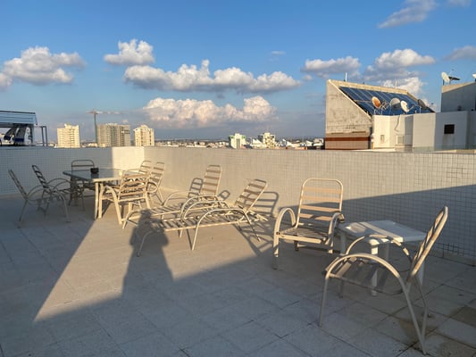 Grande terrasse ensoleillée, pour Sukkah
