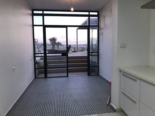 Accès à la piscine