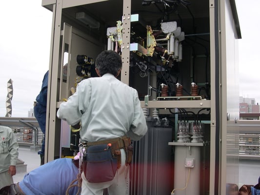 キュウビクル内点検