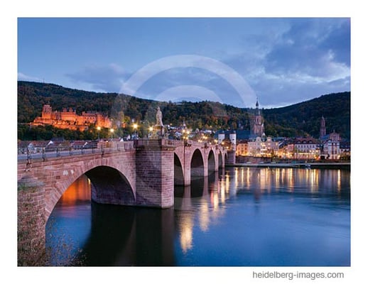 Archiv-Nr. hc2010172  / Alte Brücke bei Nacht 