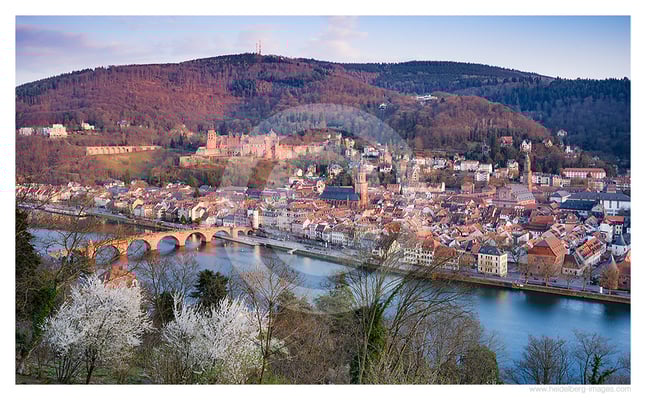 Archiv-Nr. hc2022111 | Abendstimmung Heidelberger Altstadt