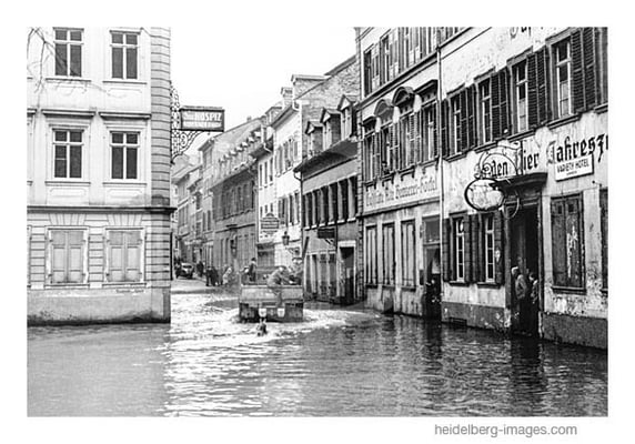 Archiv-Nr. h4549-7 / Hochwasser in der Altstadt