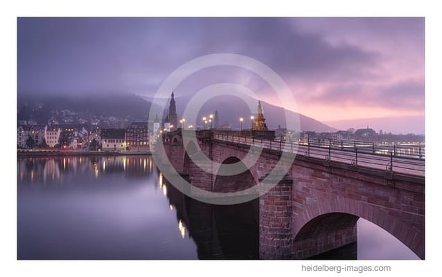 Archiv-Nr. hc2019139 | Winterabend an der alten Brücke