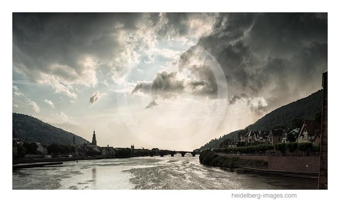 Archiv-Nr. hc2015141 | Neckar und Altstadt 