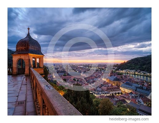 Archiv-Nr. hc2020152 | Regenstimmung auf dem Schlossaltan