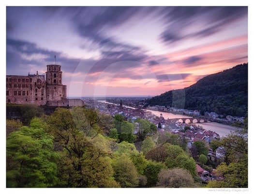 Archiv-Nr. hc2021189 | Abendrot über dem Schloss 