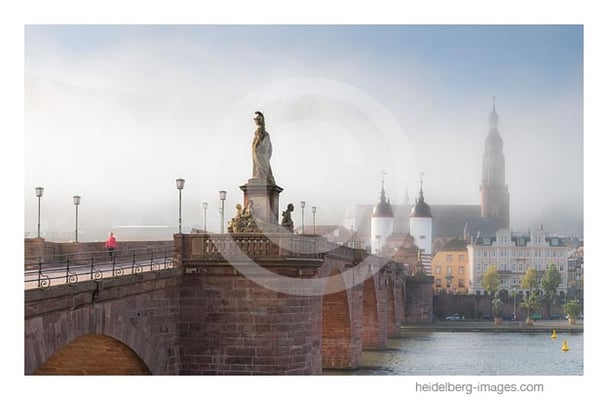 Archiv-Nr. hc2017147 | Septembermorgen an der alten Brücke 