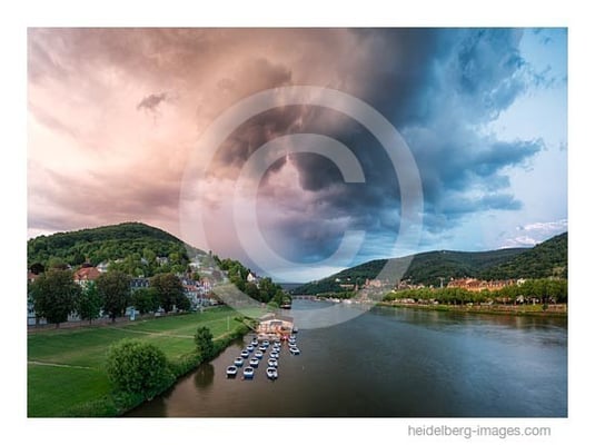 Archiv-Nr. hc2015137 | Gewitterwolken über dem Neckartal und der Altstadt