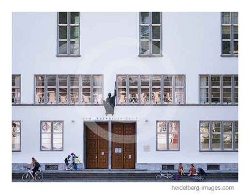 Archiv-Nr. hc2020136 | Uniplatz