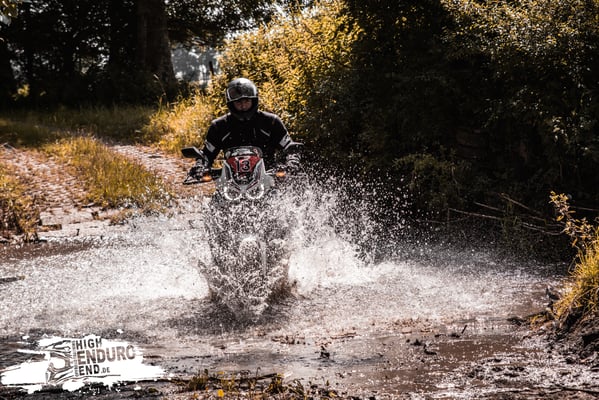 Endurotour Vogesen Wasserdurchfahrt