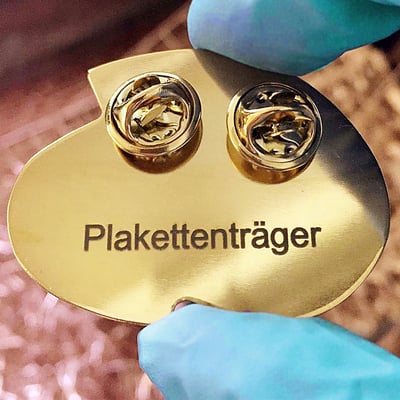 Lasertechnik bei Prägetech AG