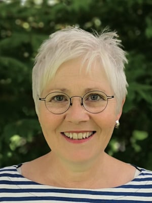 Frau Ortmann, Lehrkraft